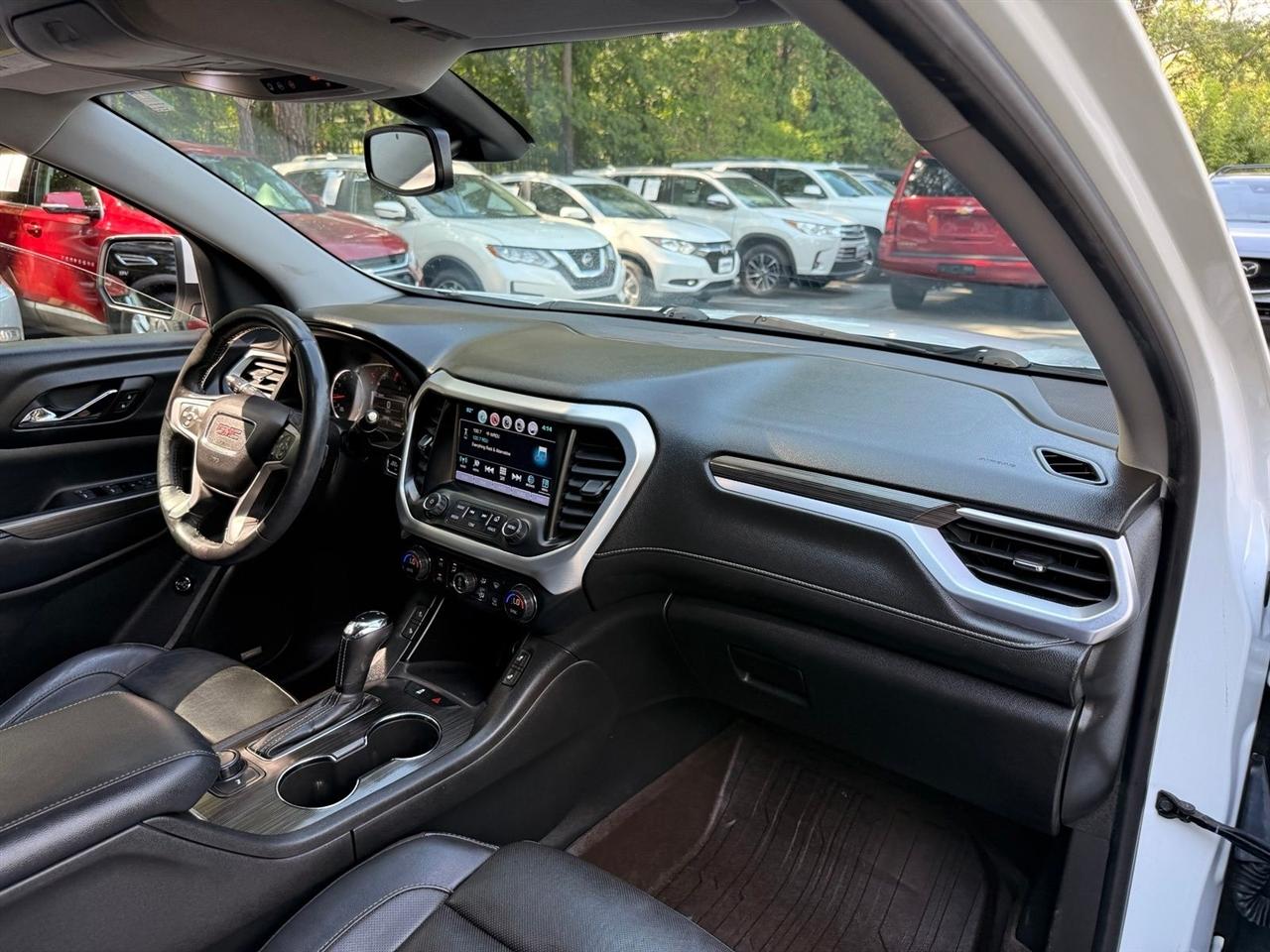 GMC Acadia  2017