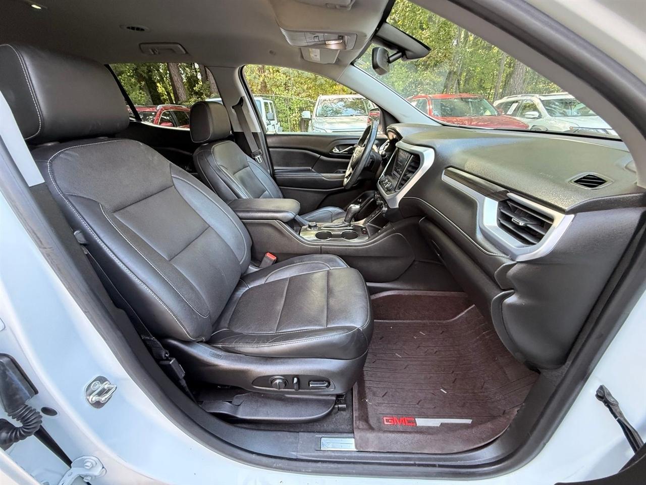 GMC Acadia  2017