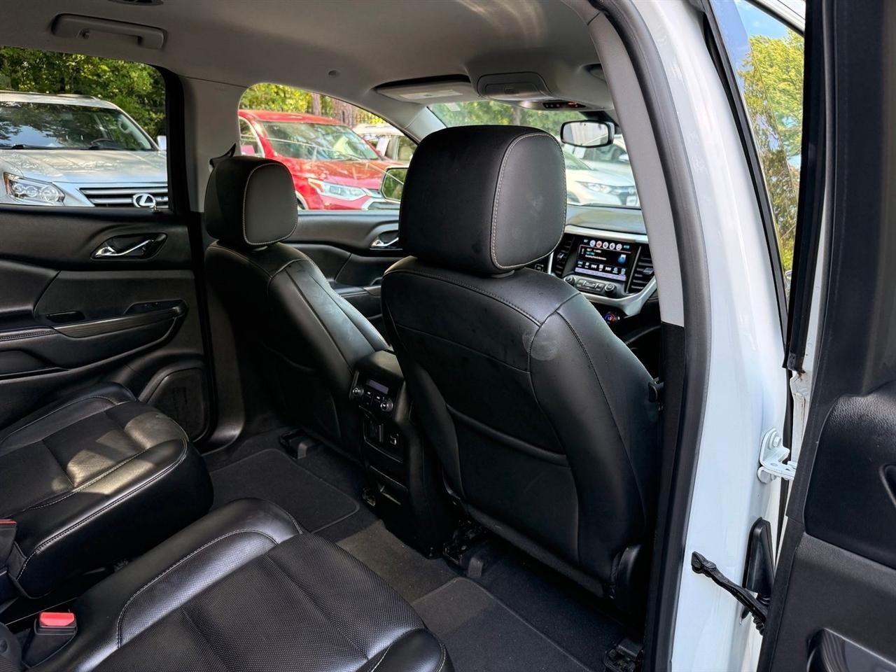 GMC Acadia  2017