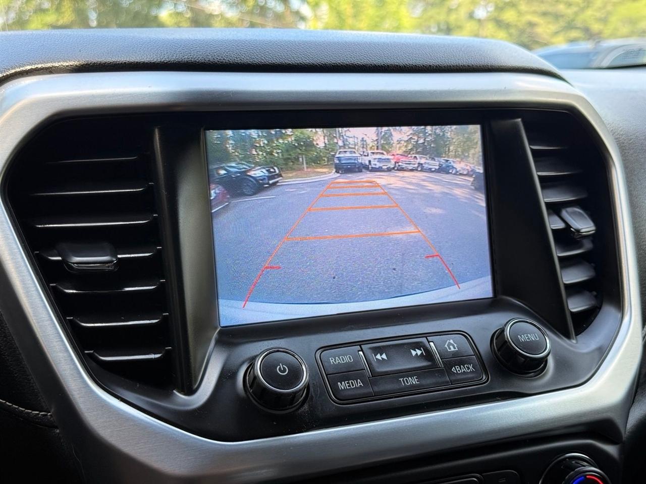 GMC Acadia  2017