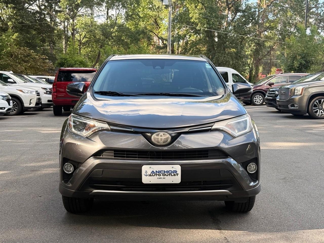 Toyota RAV4  2018