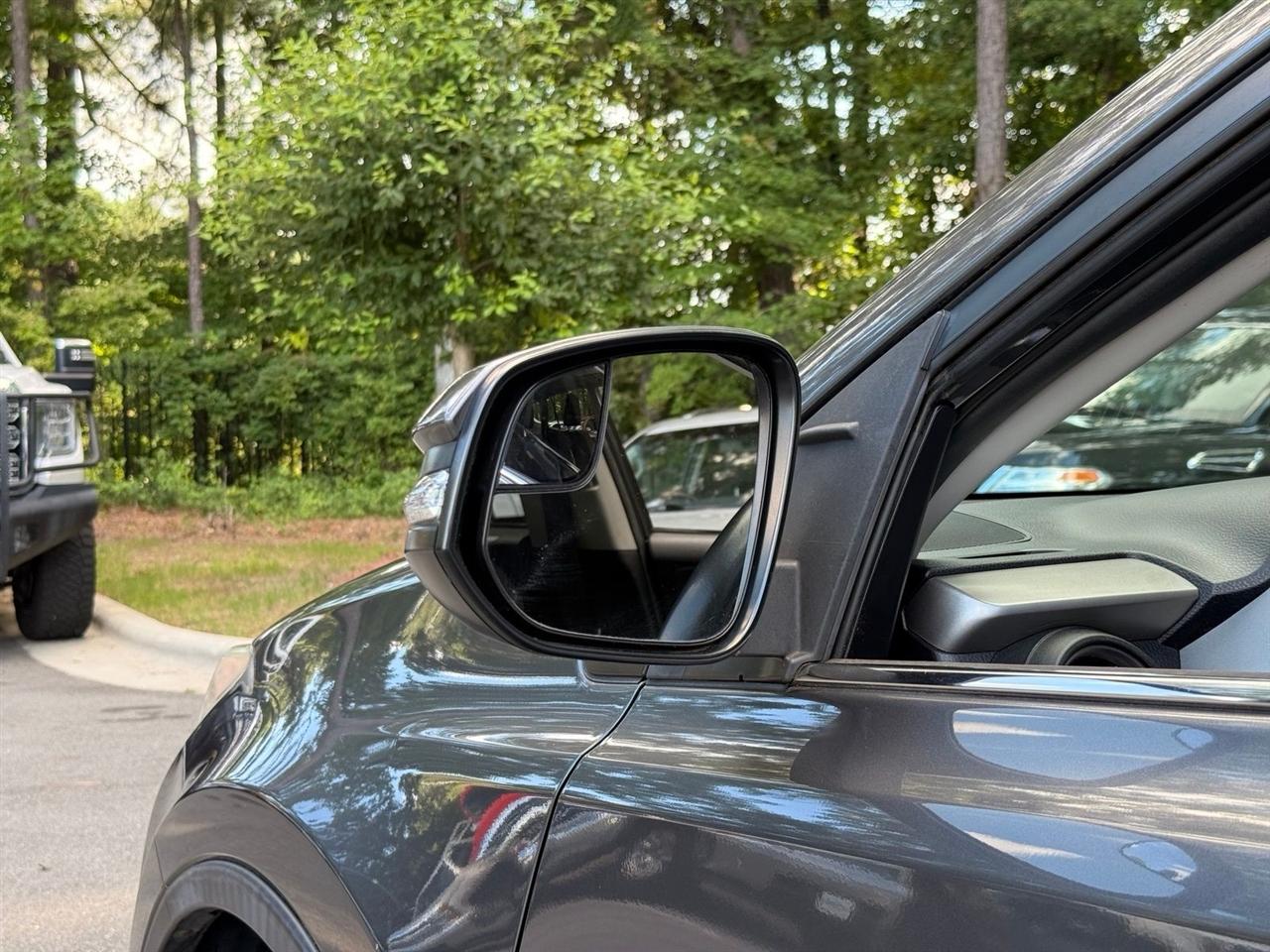 Toyota RAV4  2018