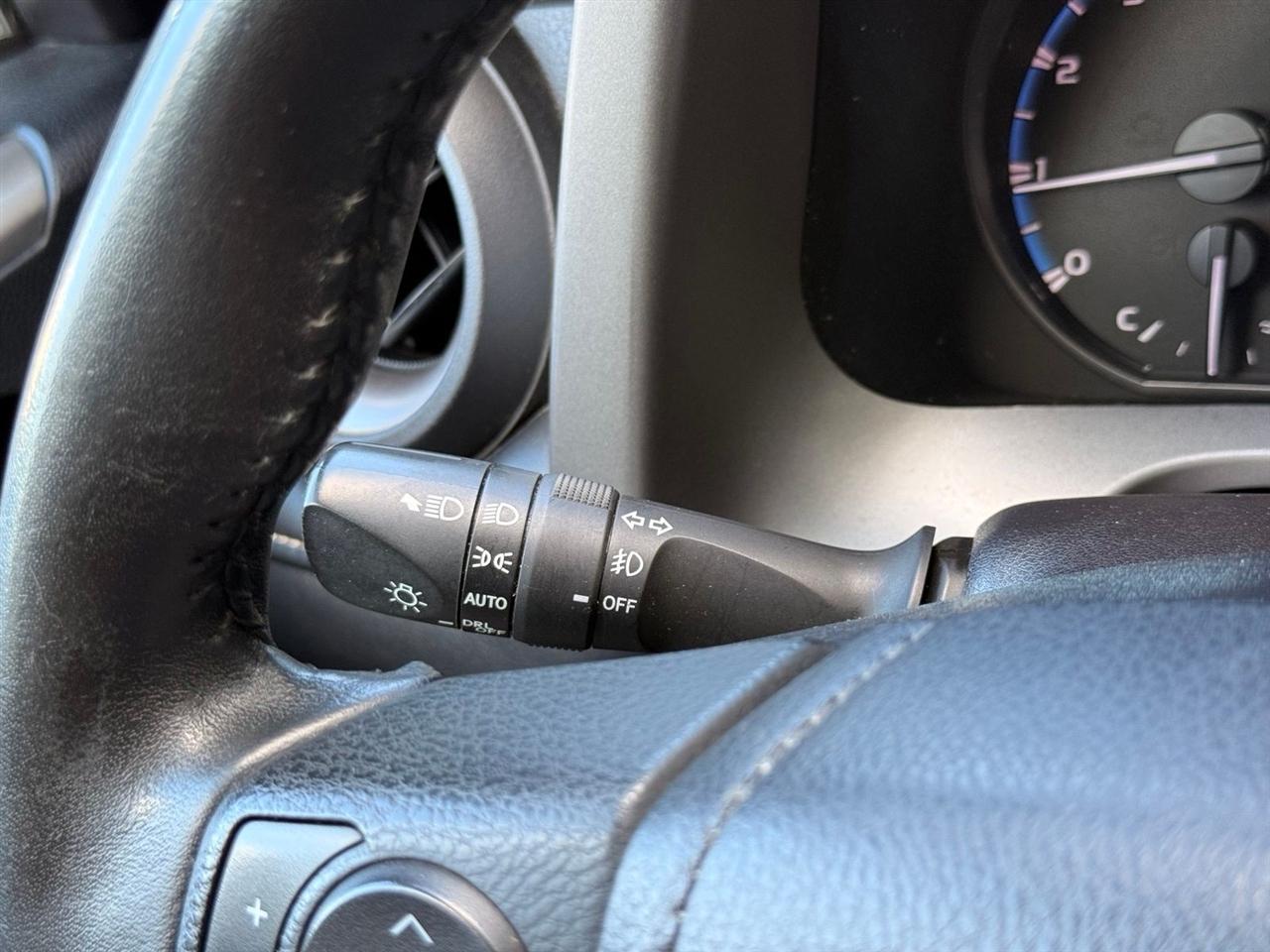 Toyota RAV4  2018