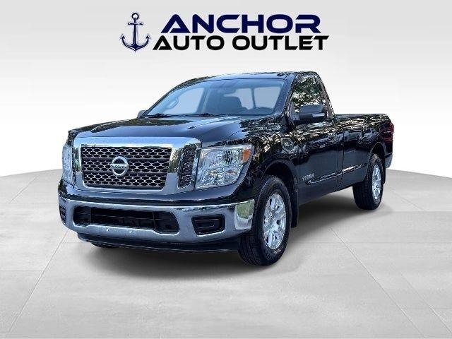 Nissan Titan  2017