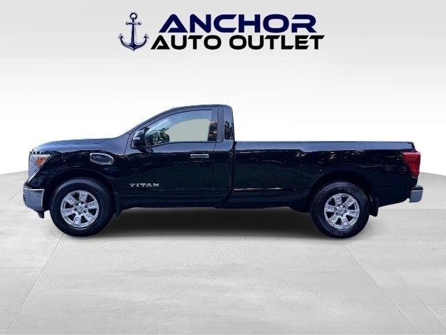 Nissan Titan  2017
