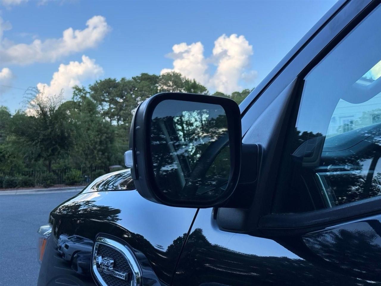 Nissan Titan  2017