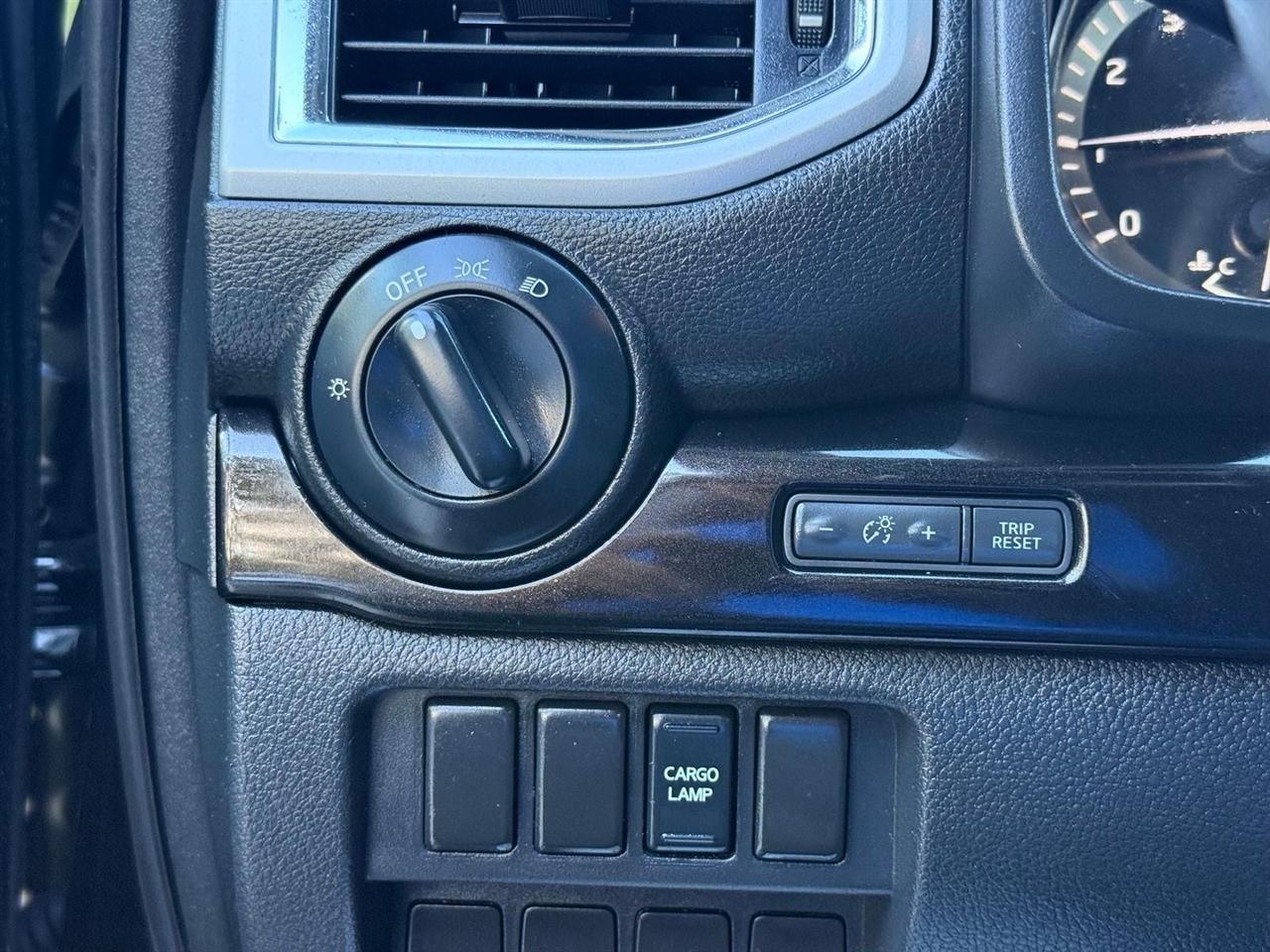 Nissan Titan  2017