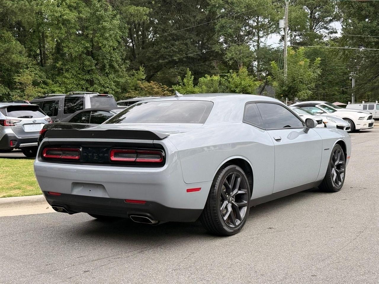 Dodge Challenger  2022