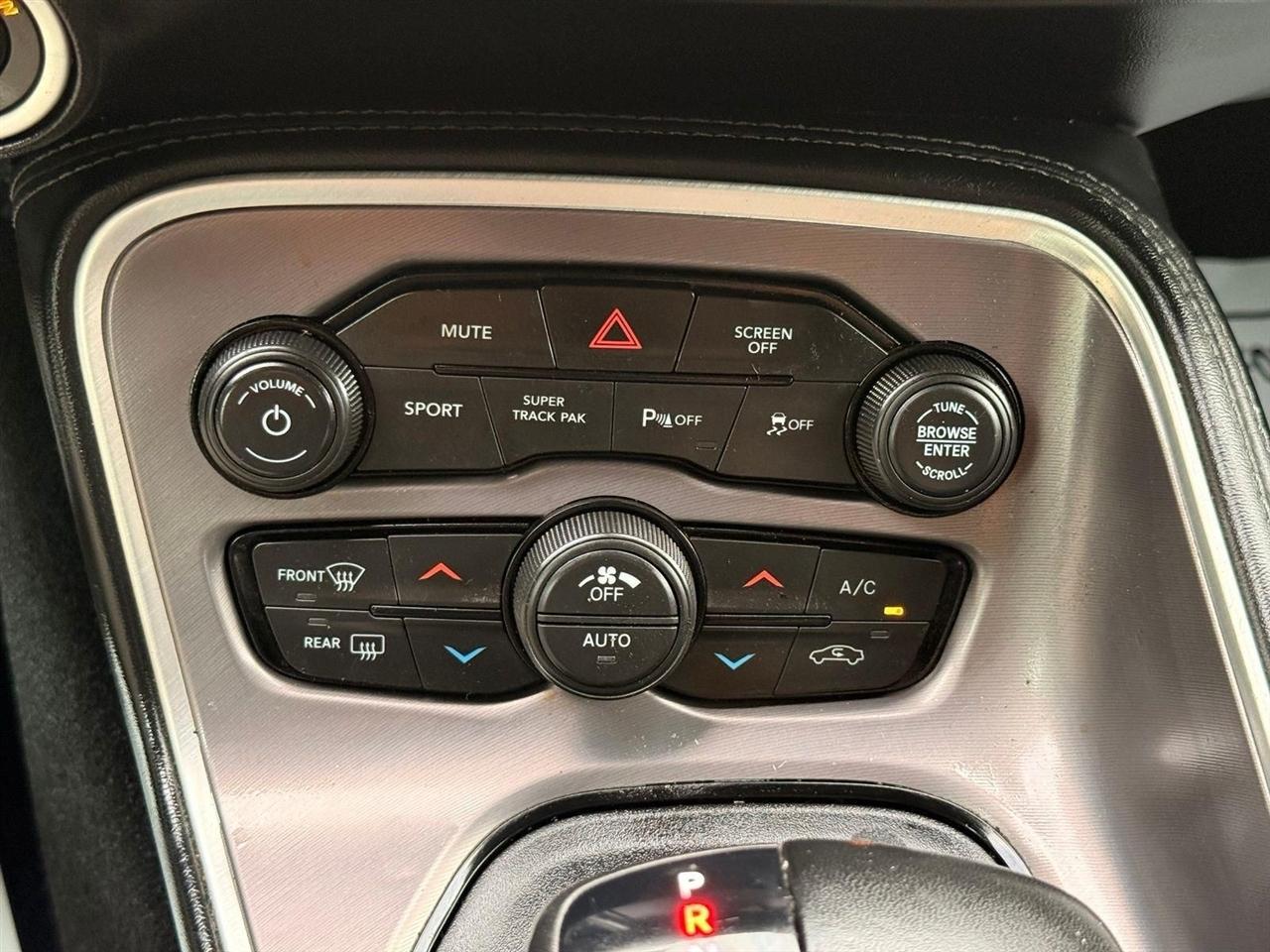 Dodge Challenger  2022