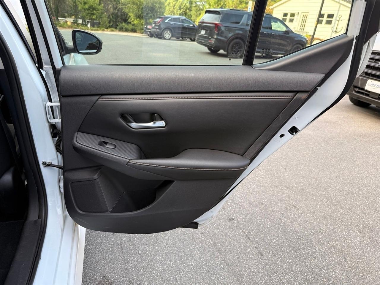 Nissan Sentra  2023