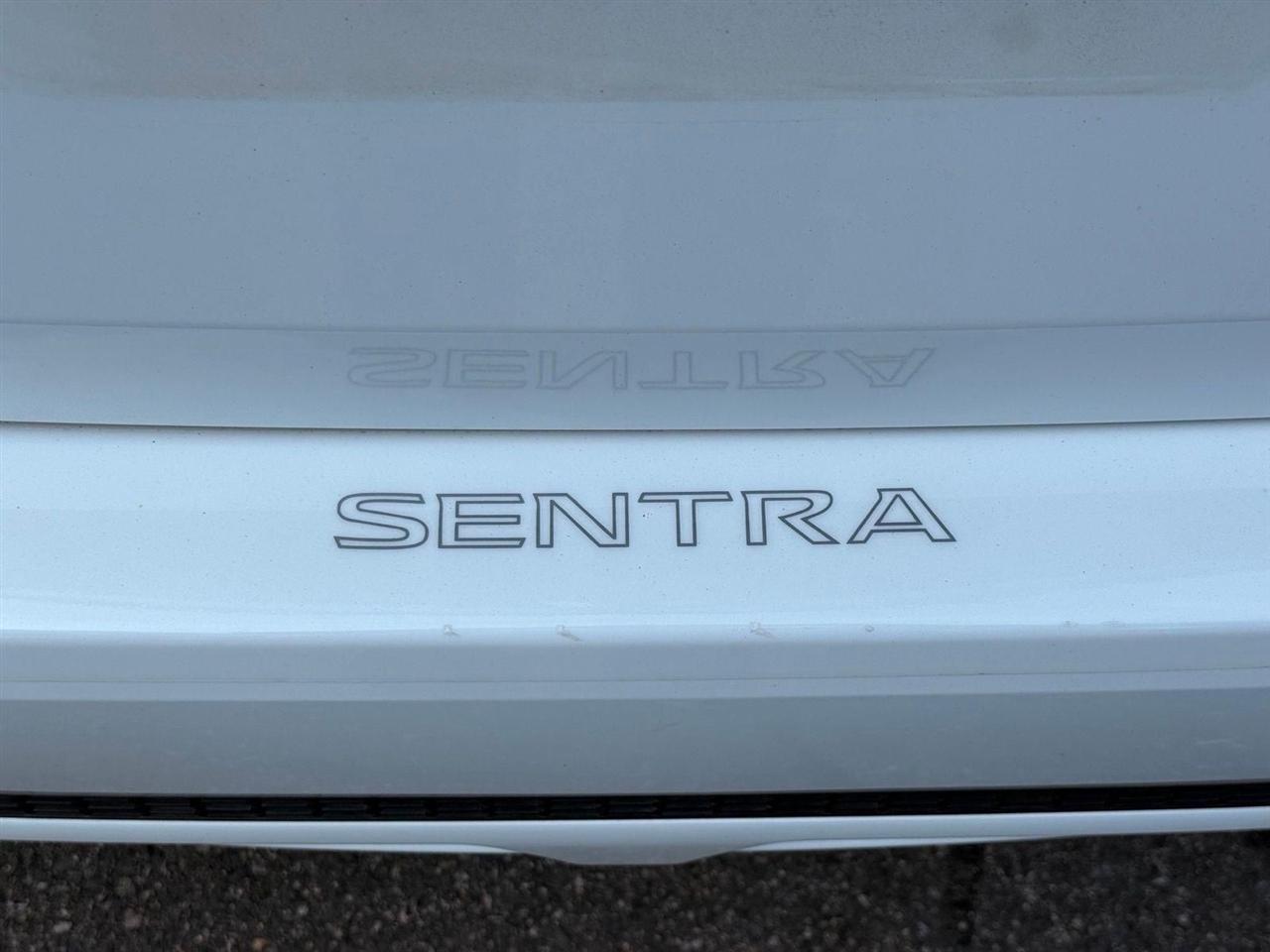 Nissan Sentra  2023