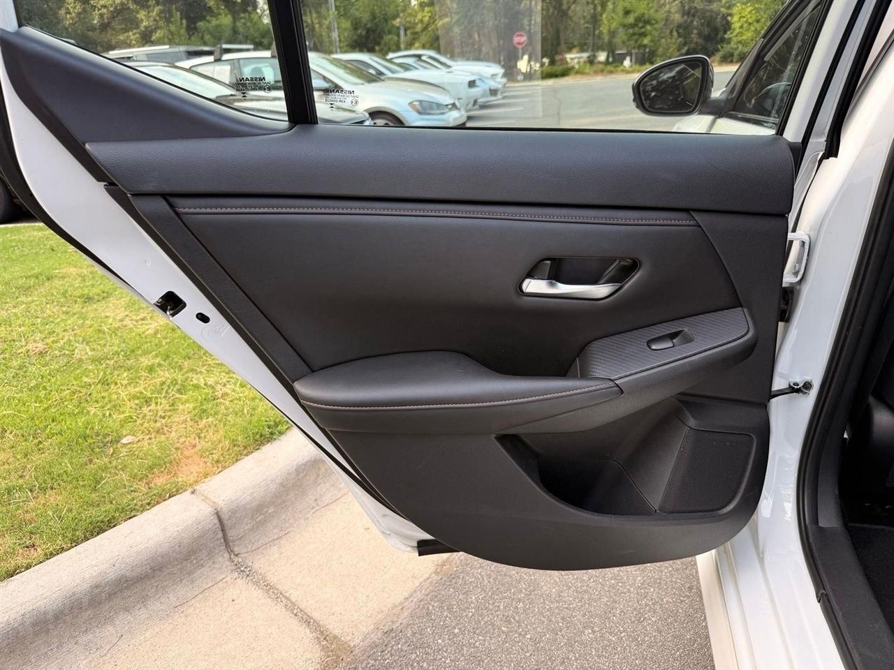 Nissan Sentra  2023