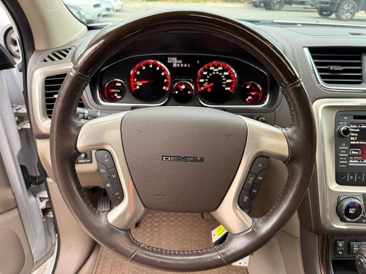 GMC Acadia  2016