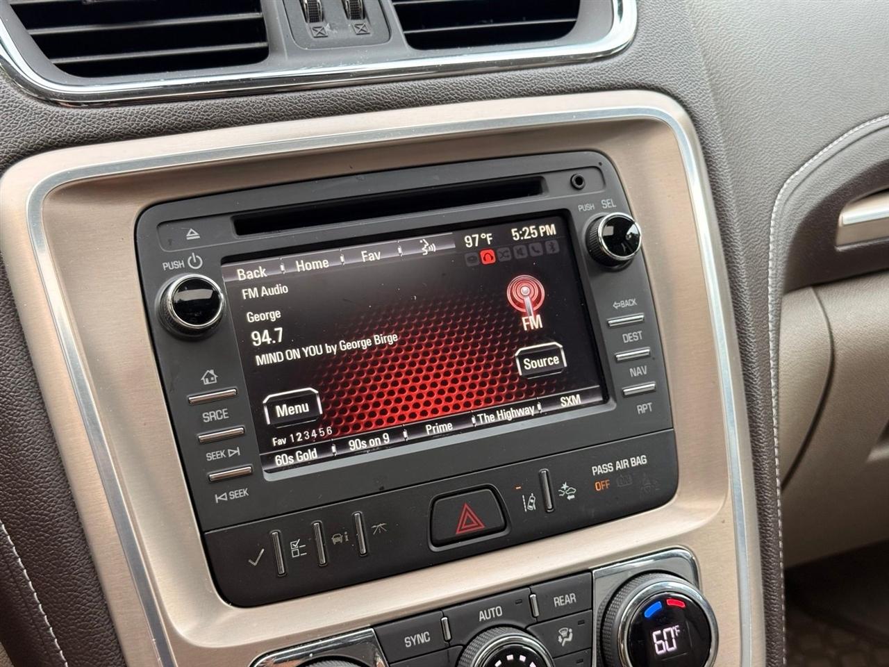 GMC Acadia  2016