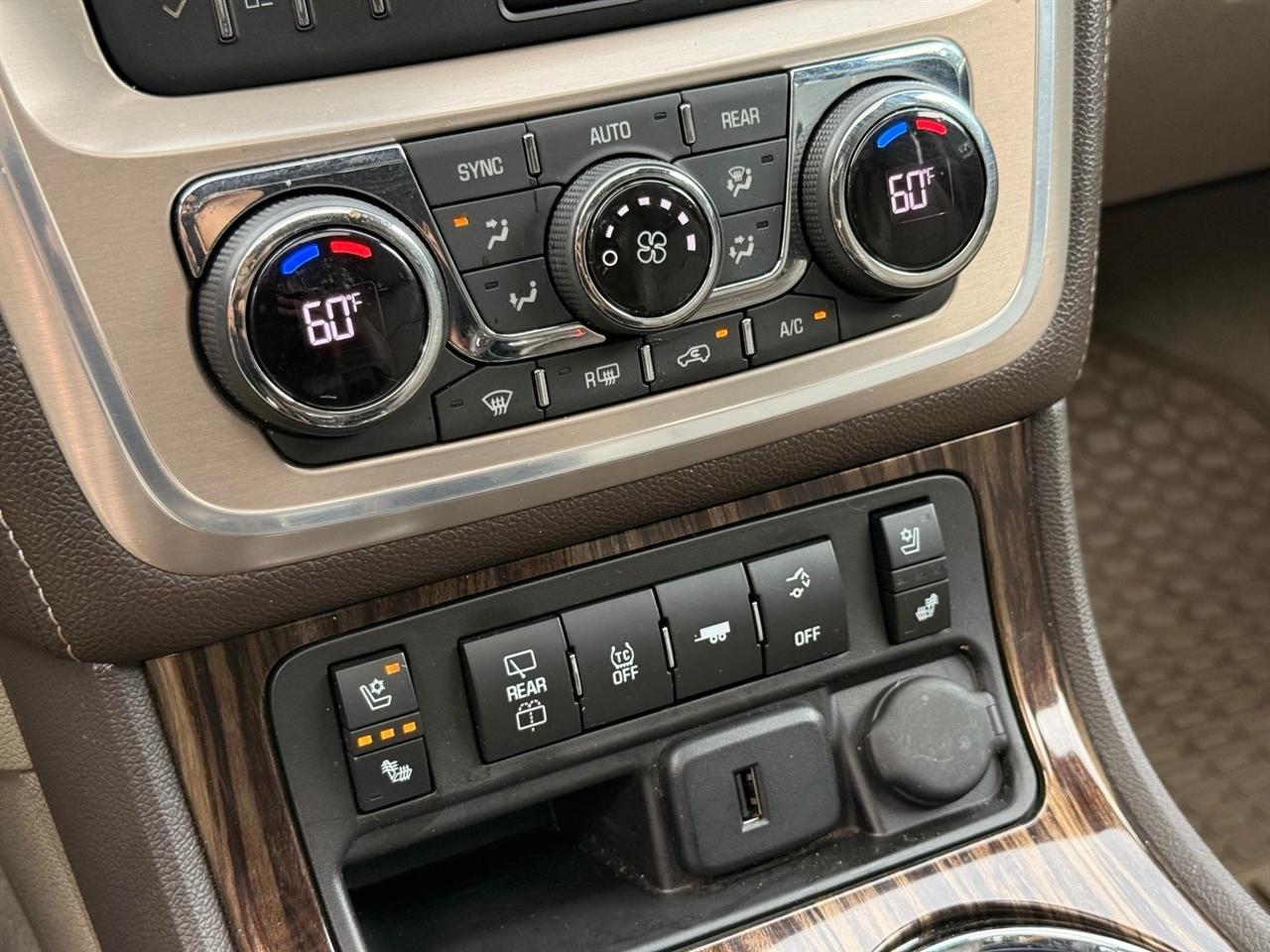 GMC Acadia  2016