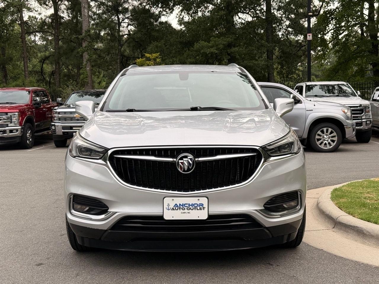 Buick Enclave  2020