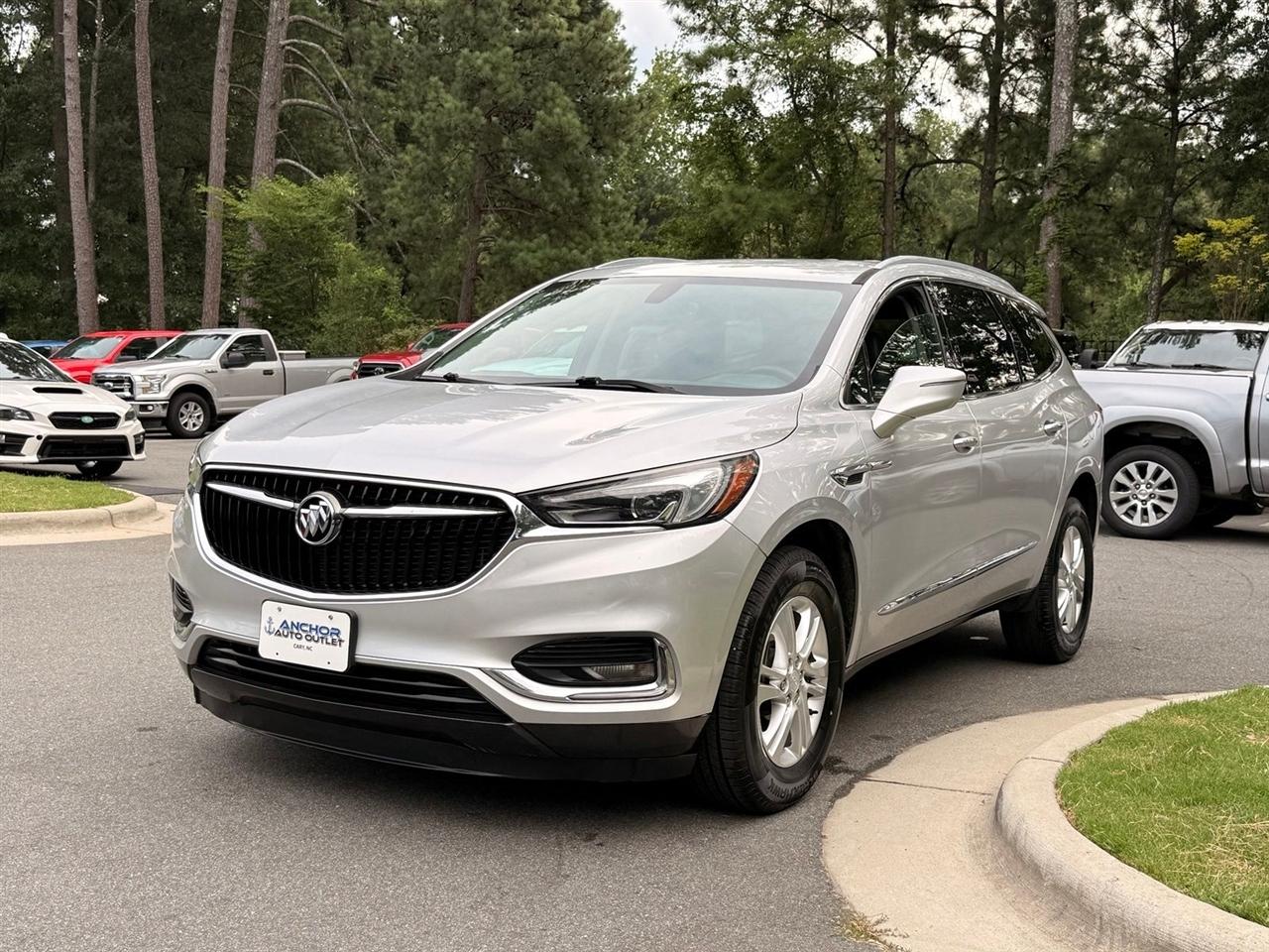 Buick Enclave  2020