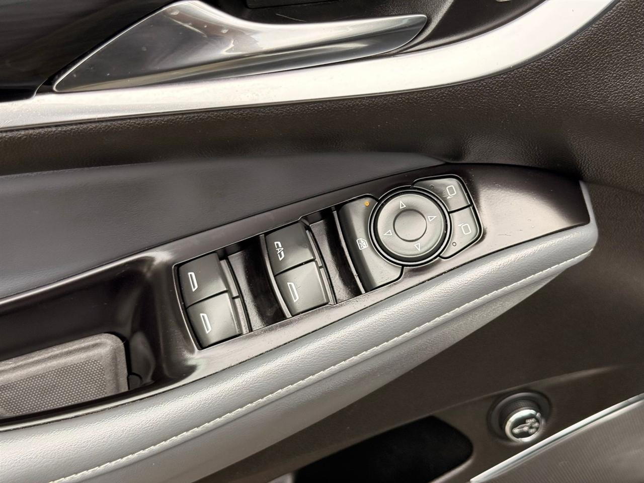 Buick Enclave  2020