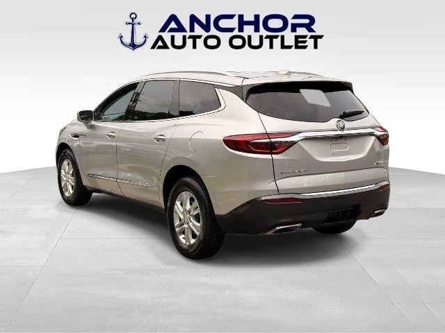 Buick Enclave  2020