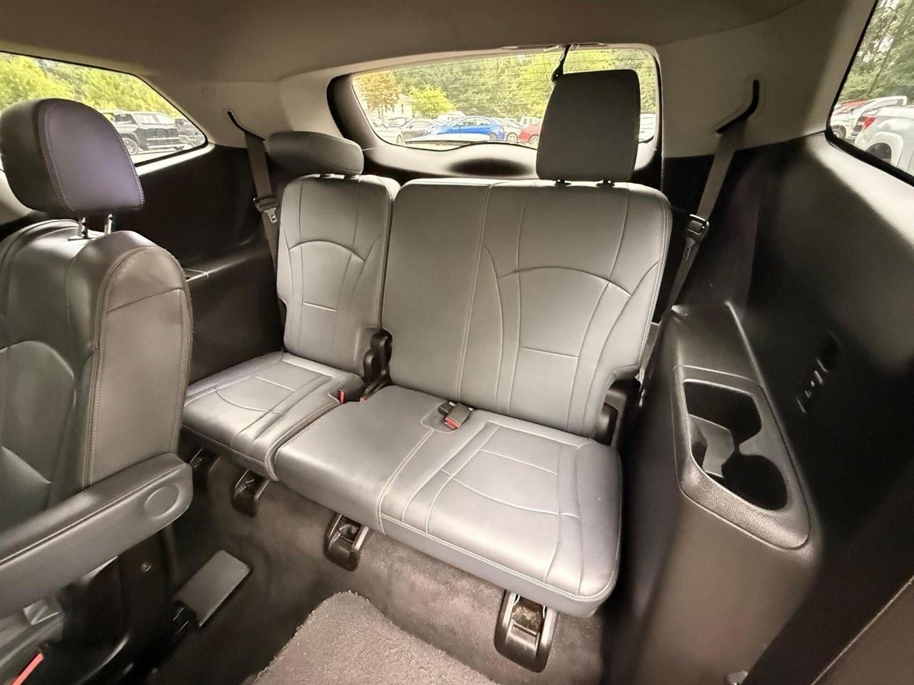 Buick Enclave  2020