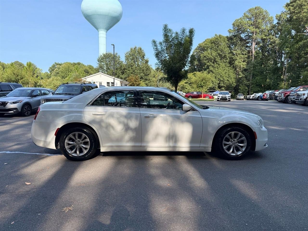 Chrysler 300  2015