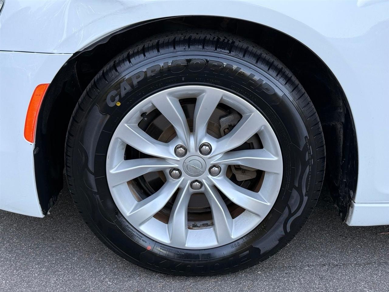 Chrysler 300  2015