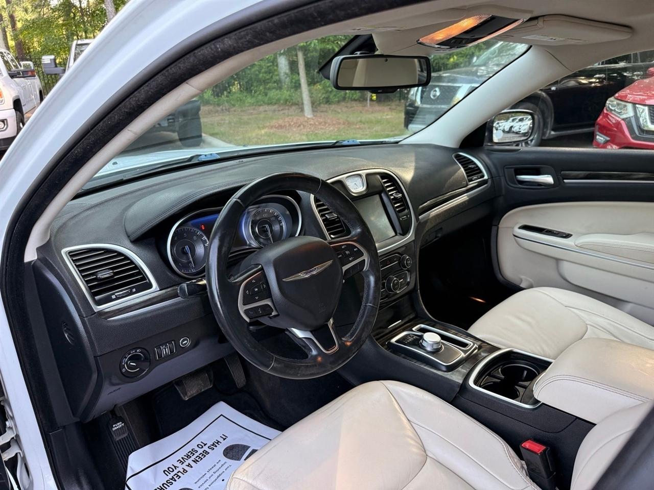 Chrysler 300  2015
