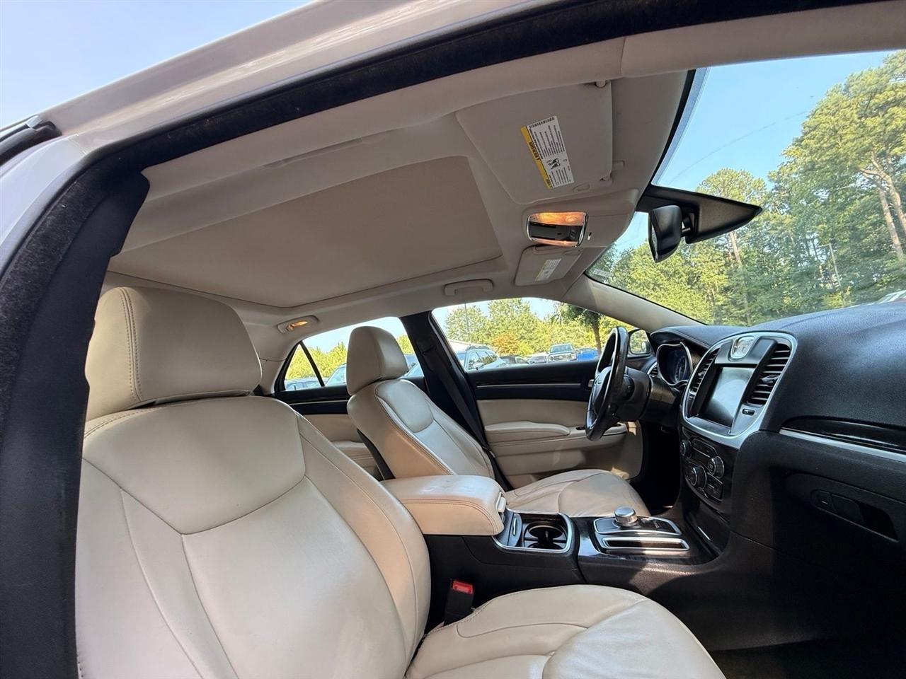 Chrysler 300  2015