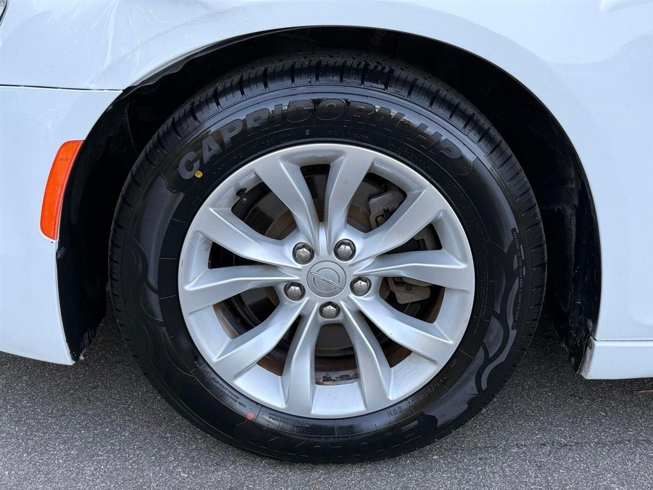 Chrysler 300  2015