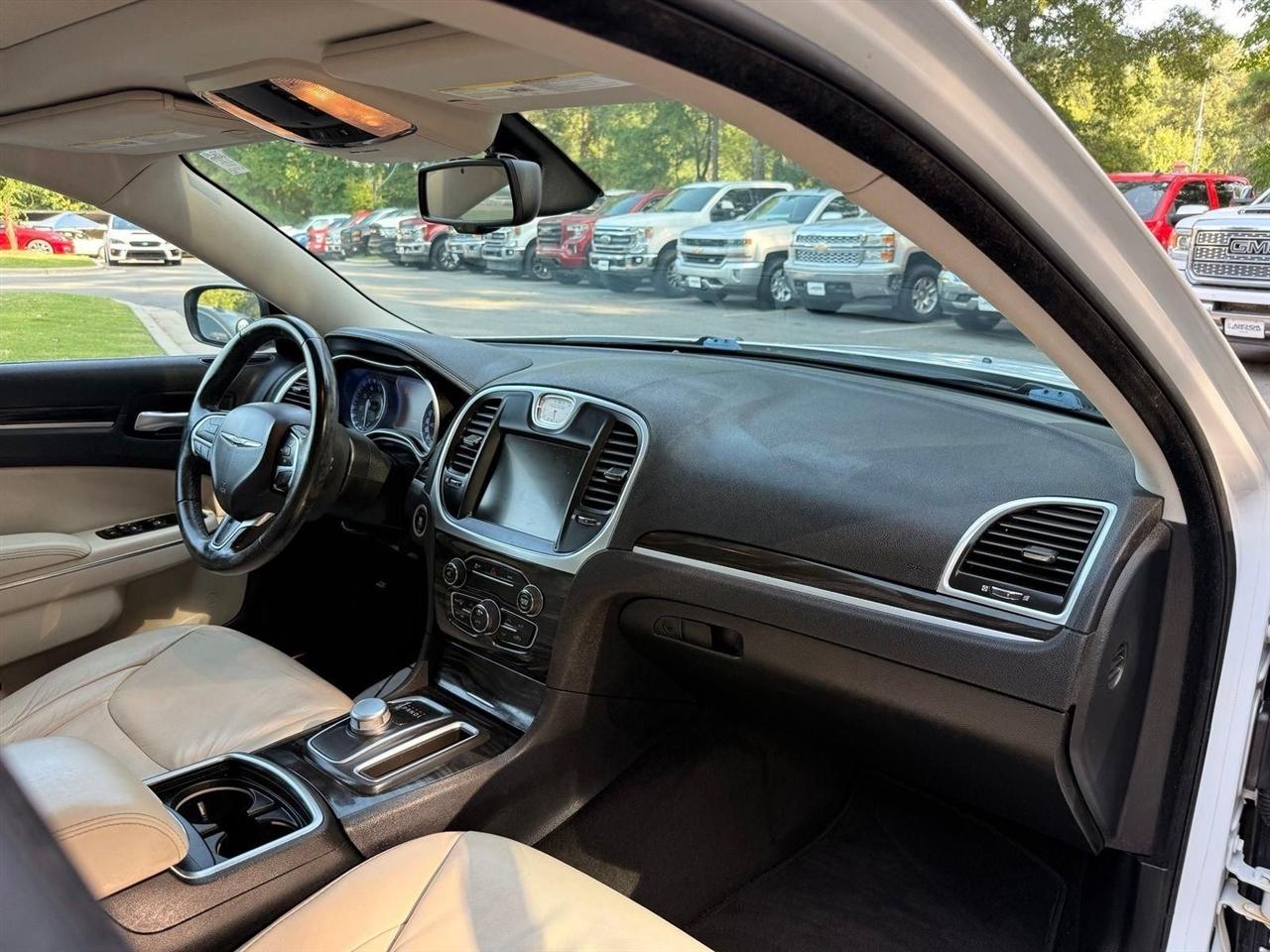 Chrysler 300  2015