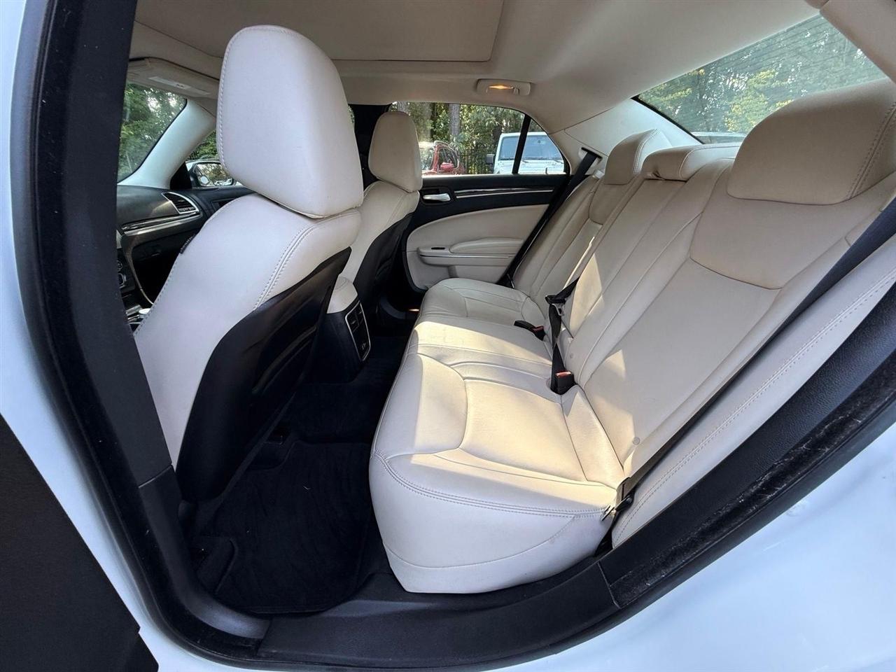 Chrysler 300  2015