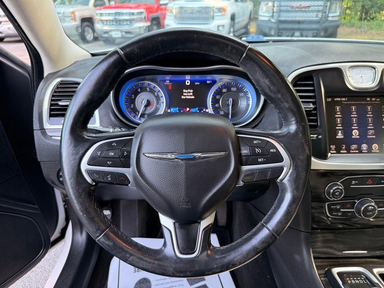 Chrysler 300  2015