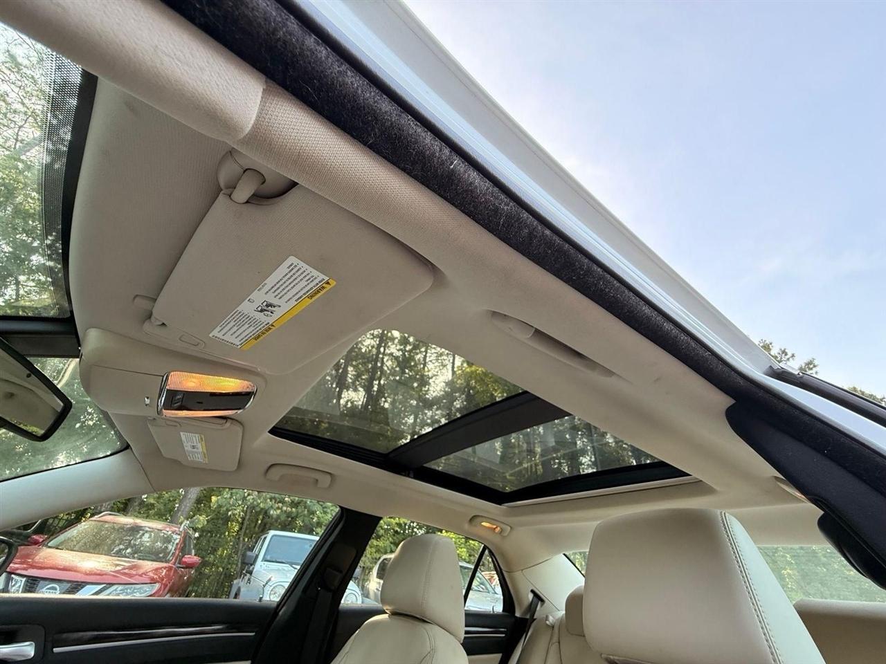 Chrysler 300  2015