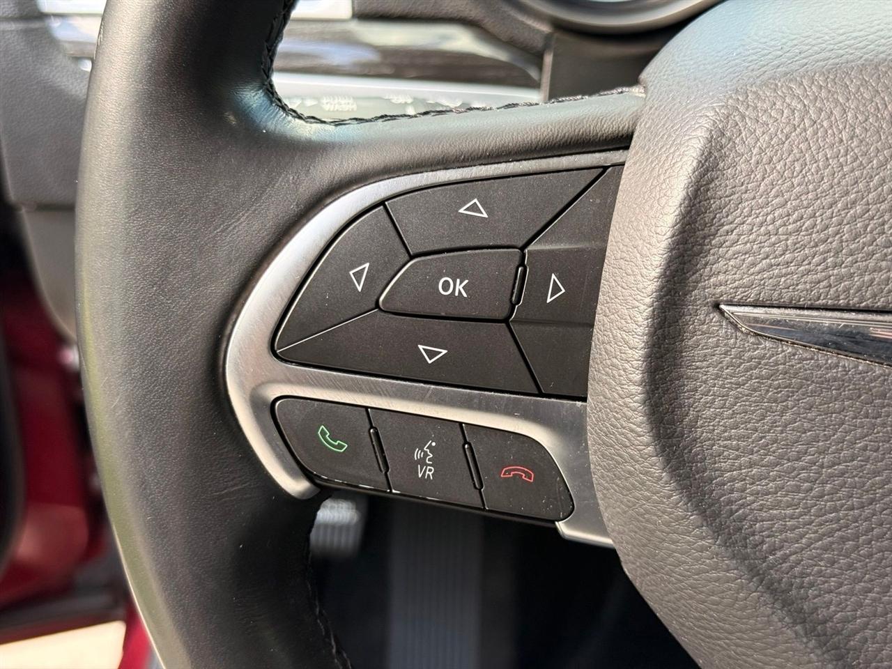 Chrysler 300  2015