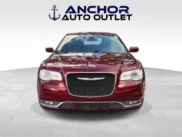 Chrysler 300  2015