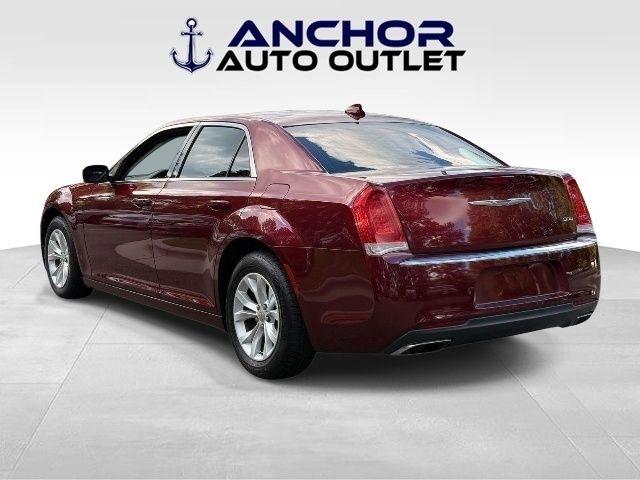 Chrysler 300  2015