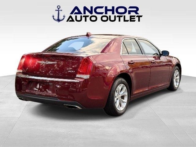 Chrysler 300  2015