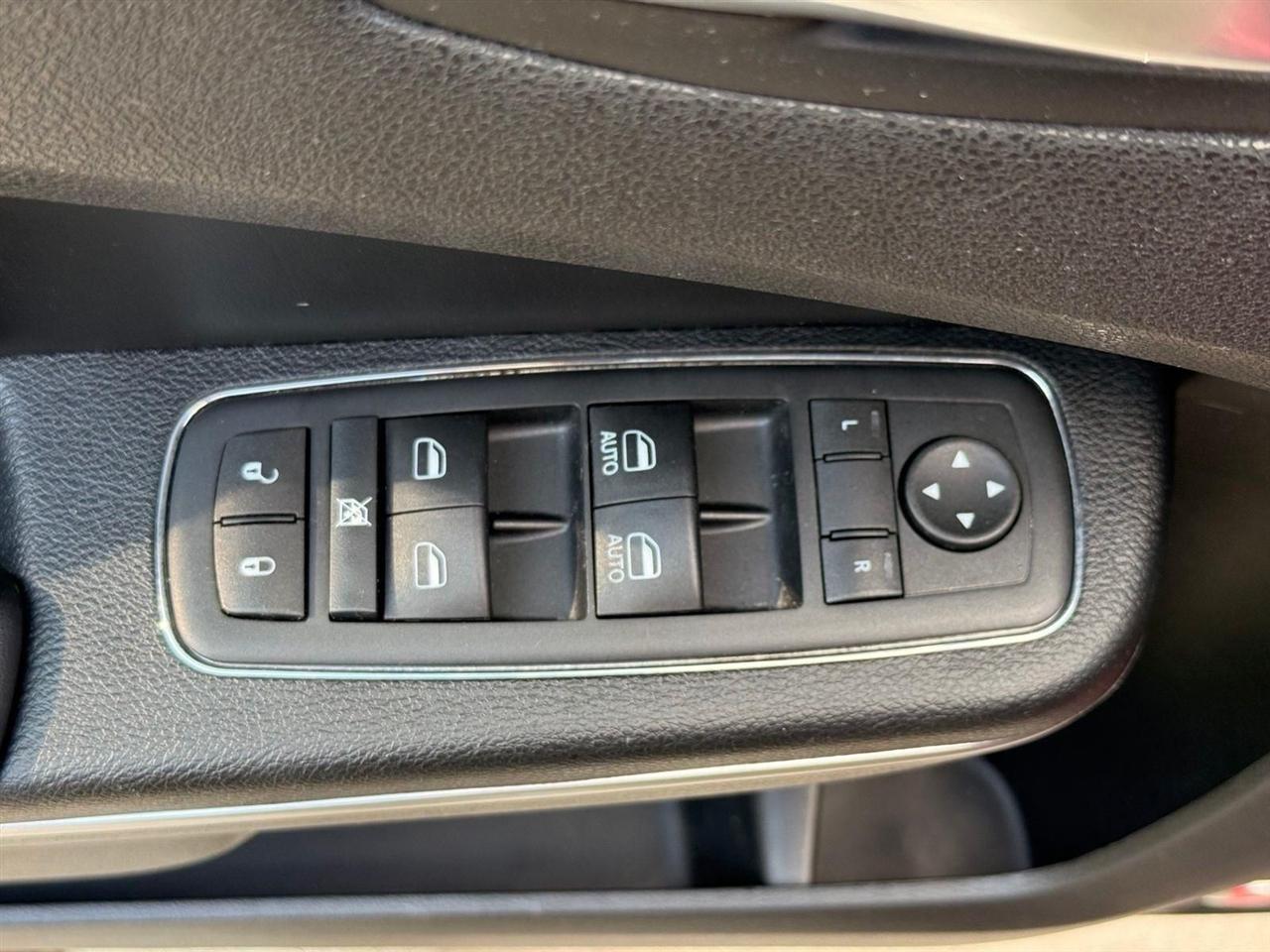 Chrysler 300  2015