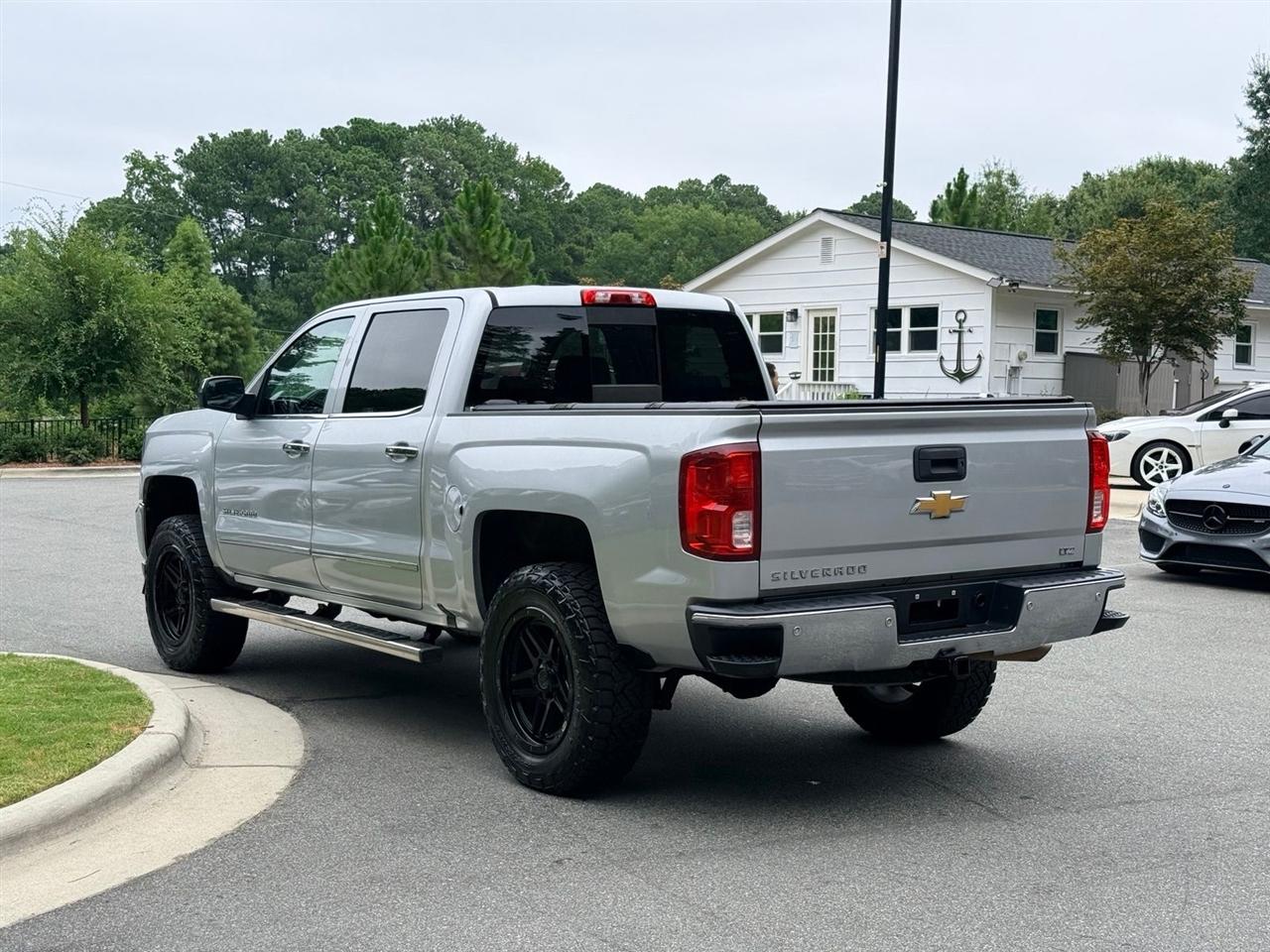 Chevrolet Silverado 1500  2018