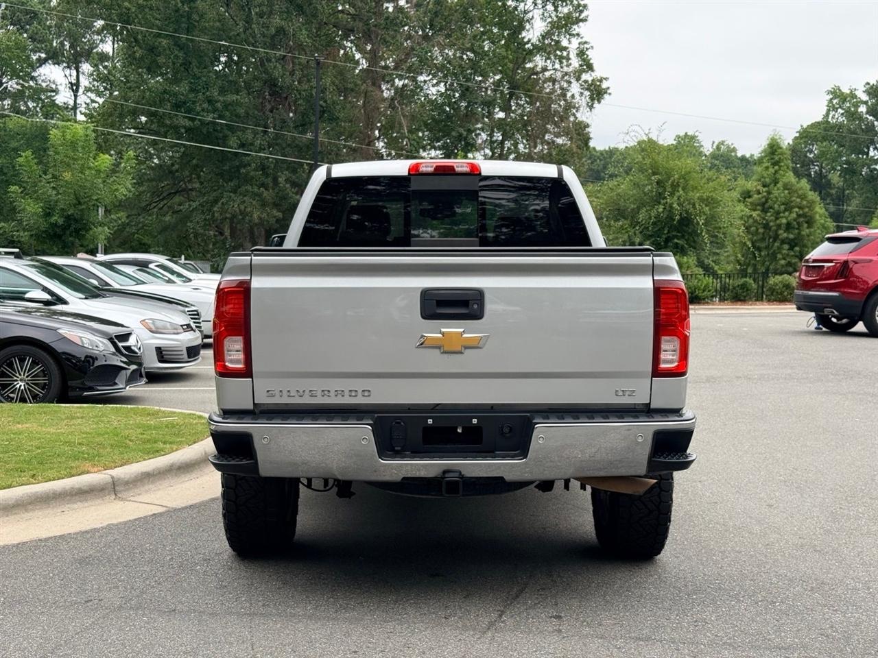 Chevrolet Silverado 1500  2018