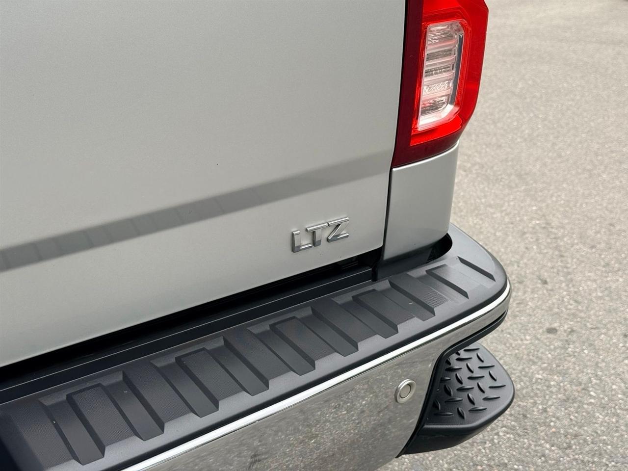 Chevrolet Silverado 1500  2018