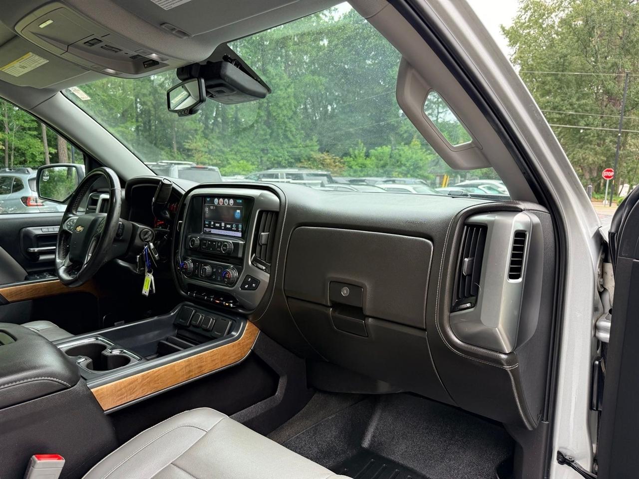 Chevrolet Silverado 1500  2018