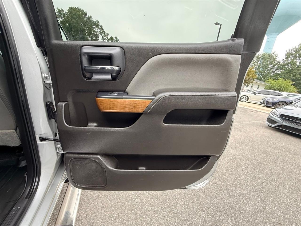 Chevrolet Silverado 1500  2018