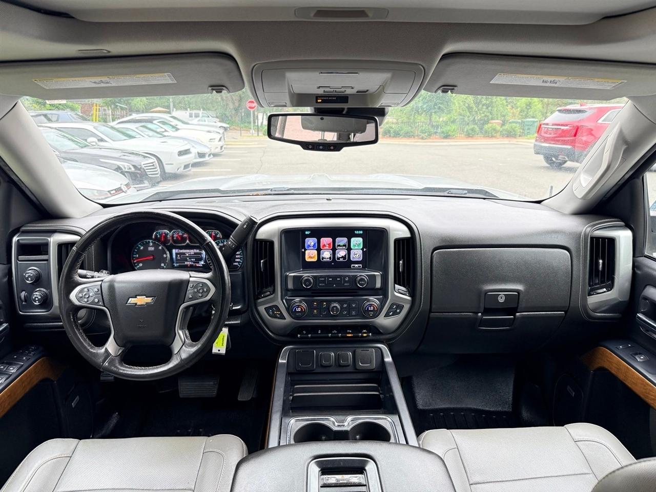 Chevrolet Silverado 1500  2018