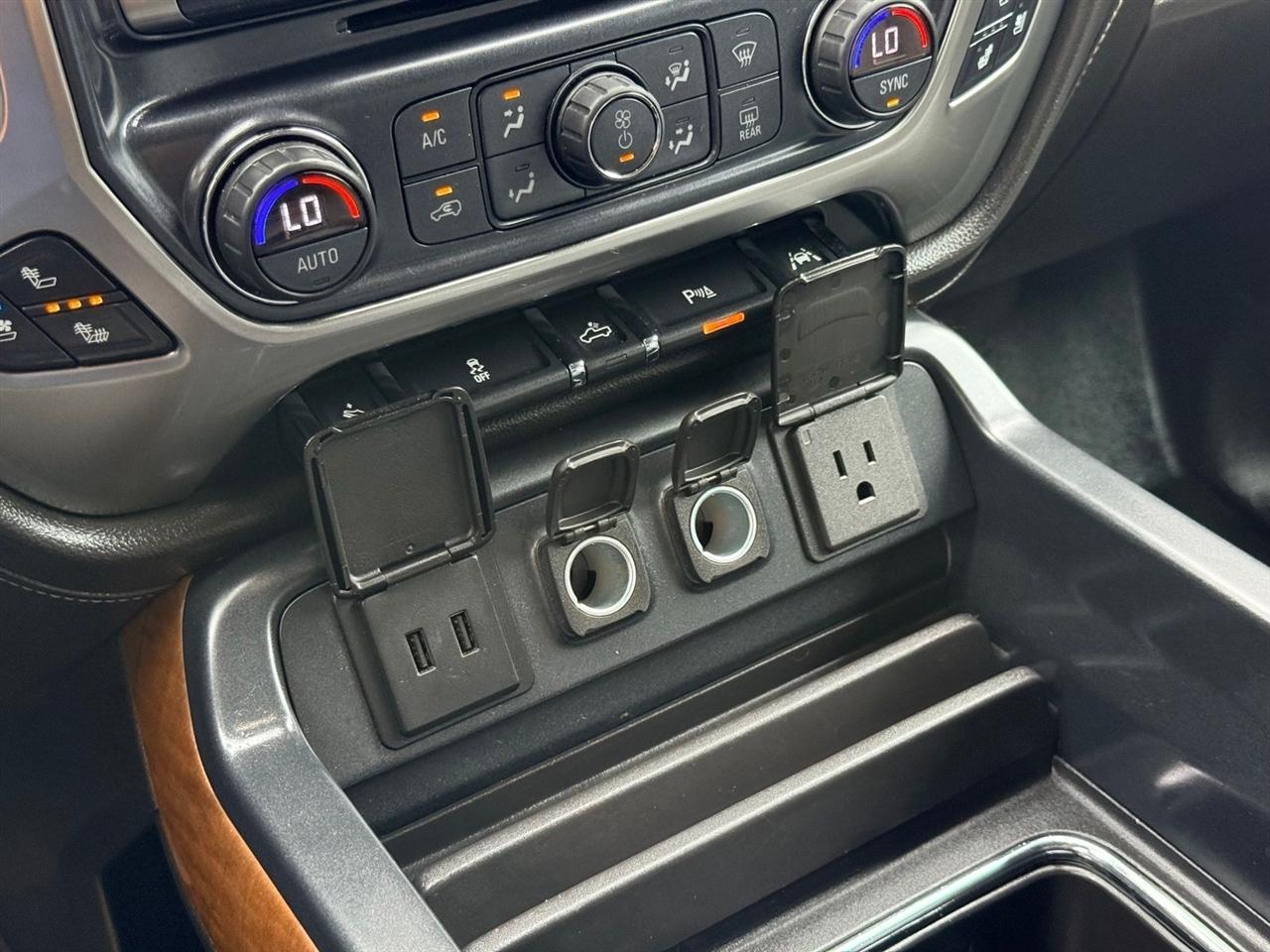 Chevrolet Silverado 1500  2018