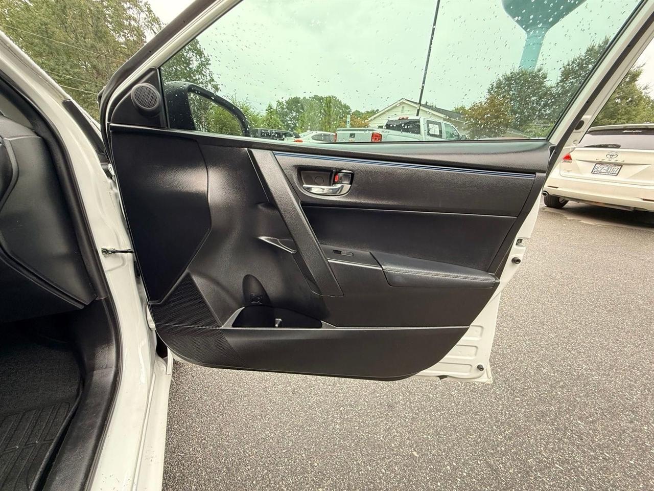 Toyota Corolla  2017