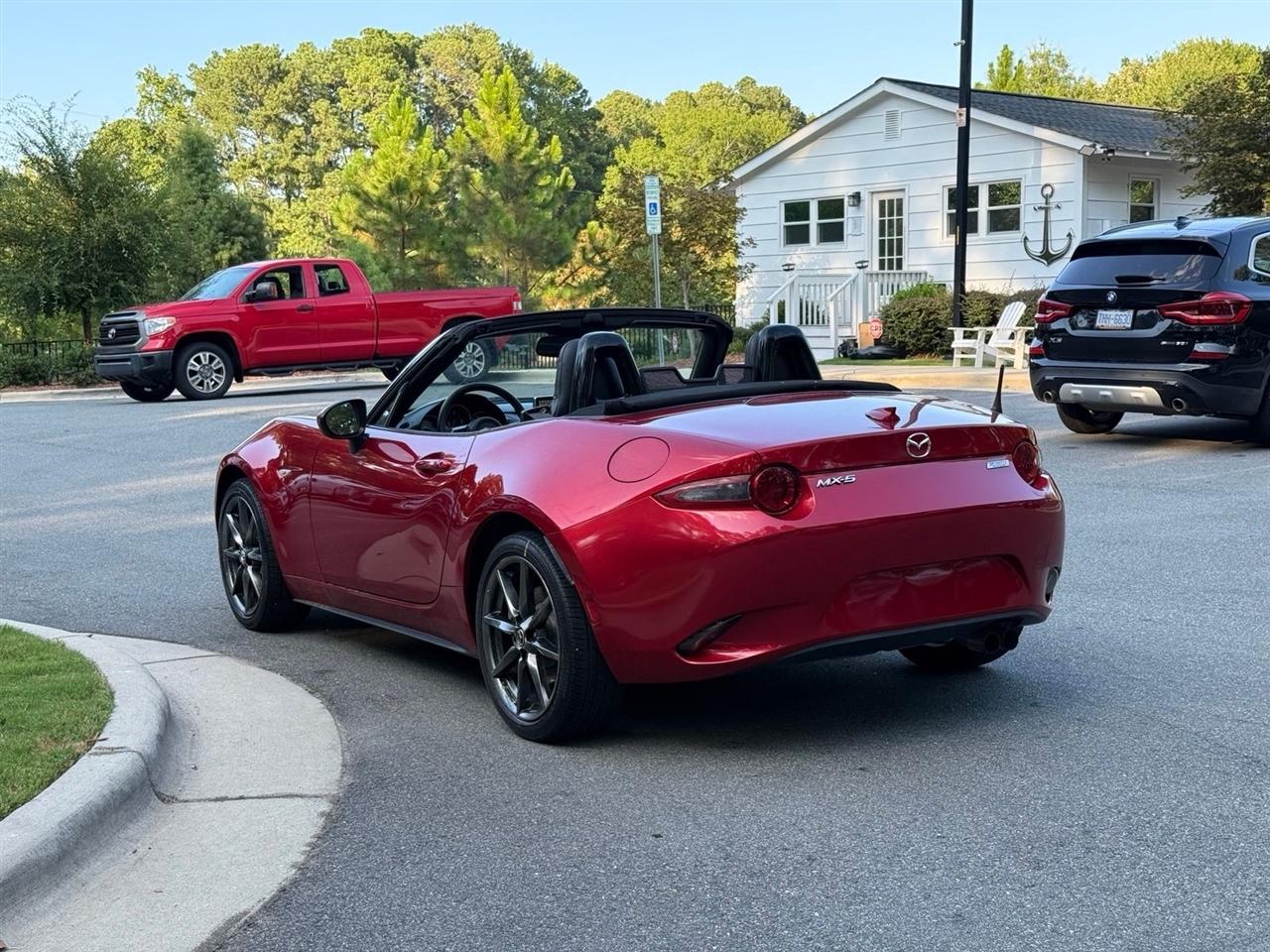 Mazda MX-5 Miata  2016