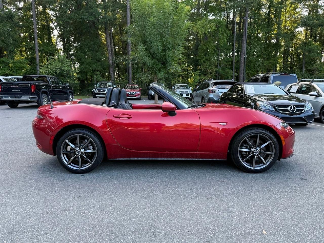 Mazda MX-5 Miata  2016
