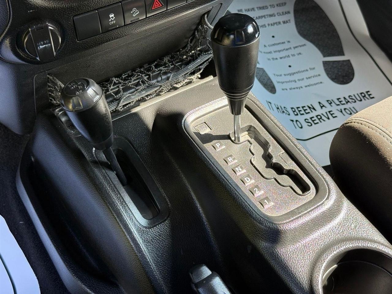 Jeep Wrangler  2011