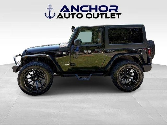 Jeep Wrangler  2011